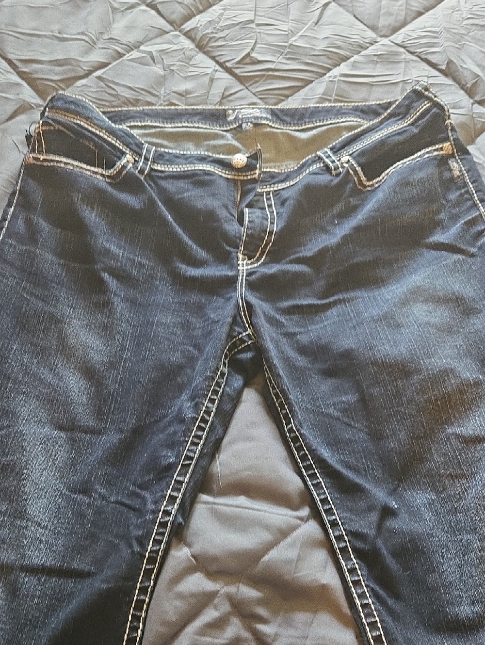 Silver Jeans Indigo Skinny Jeans with White Contrast Stitching
